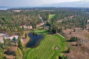 Wilderness Club 10th Approach Aerial